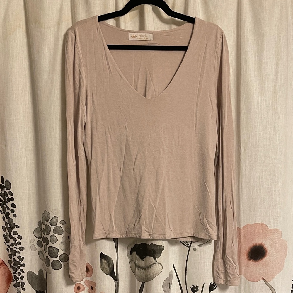 EUC Leela & Lavender Taupe Long Sleeve Top Size XL